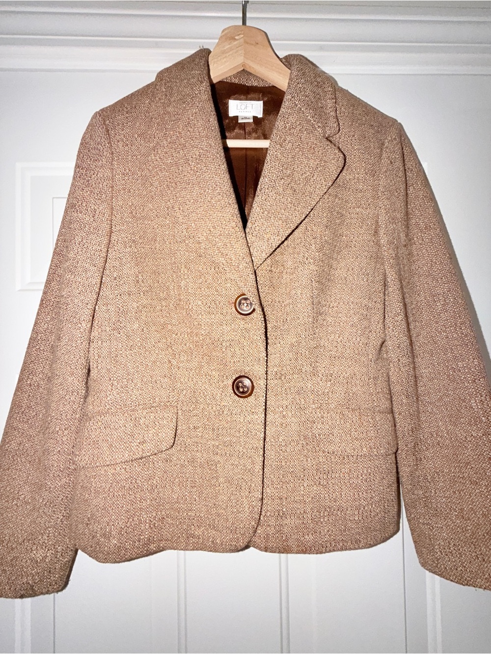 LOFT Women's Tan Tweed 75% Wool Blazer Jacket. Sz 8P - Picture 3 of 7